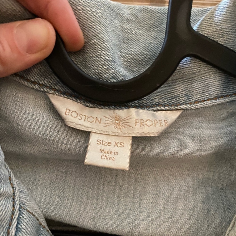Jean jacket - Picture 2 of 3